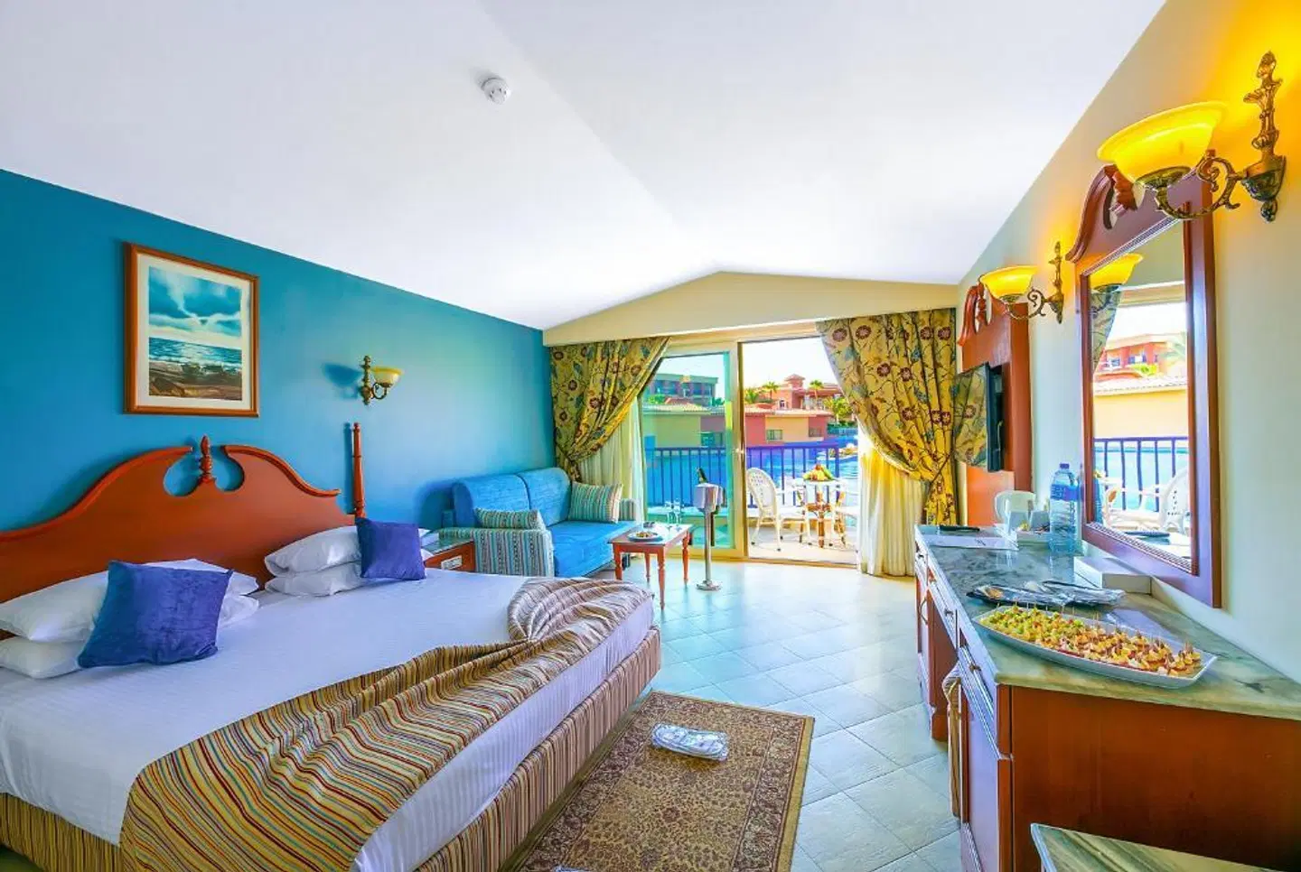 Titanic Palace ROOM_EXAMPLE