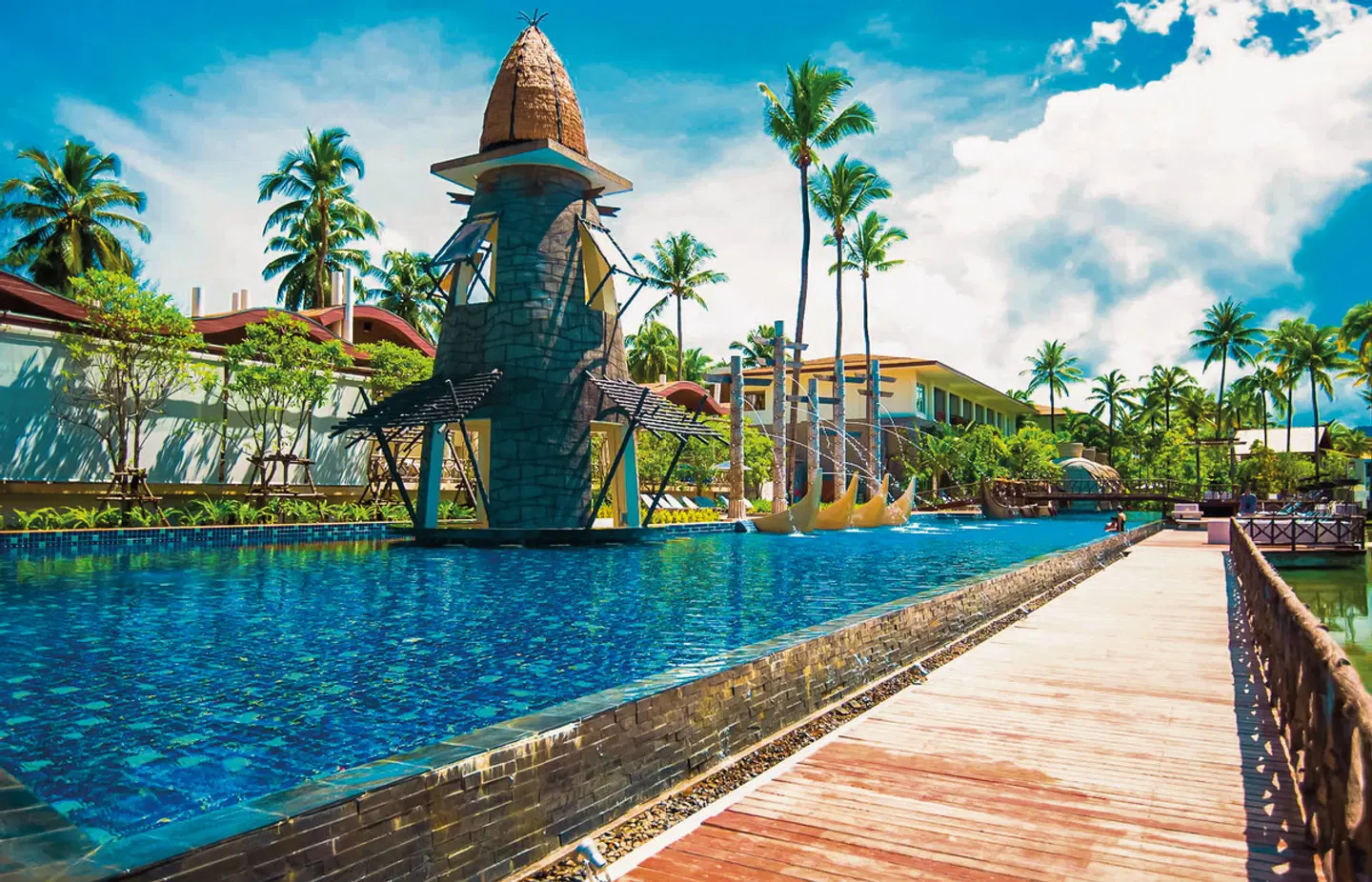 Graceland Khaolak Beach Resort OUTDOOR_POOL