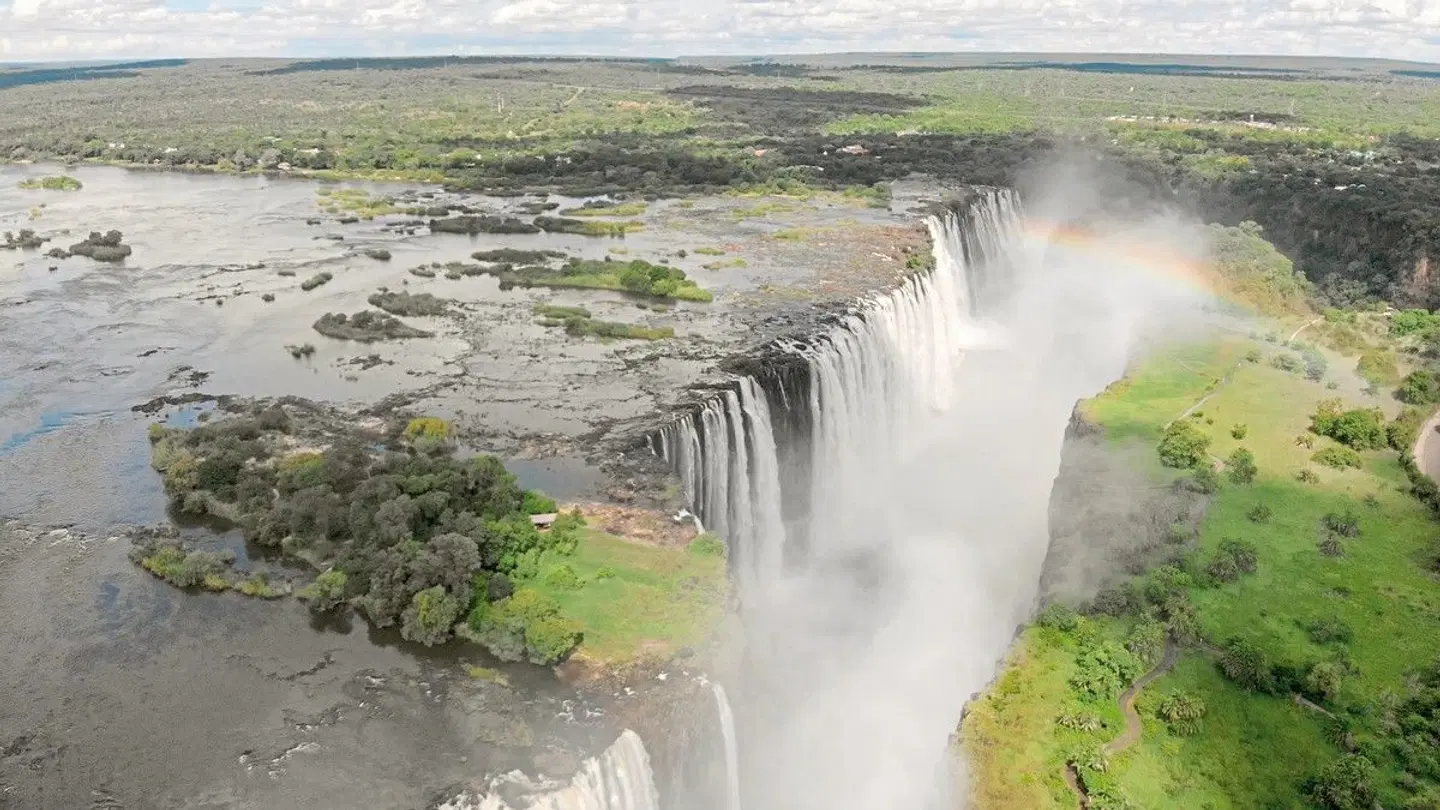 Erlebnis Nationalparks - Etosha bis Victoria Falls LANDSCAPE