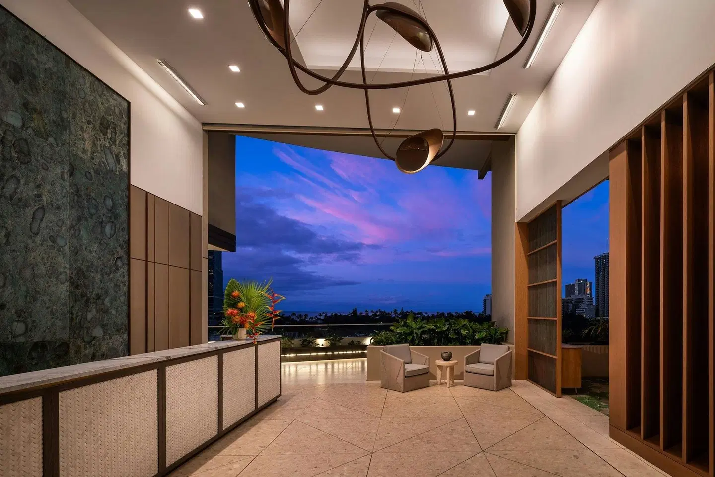 The Ritz-Carlton Residences, Waikiki Beach LOUNGE_LOBBY