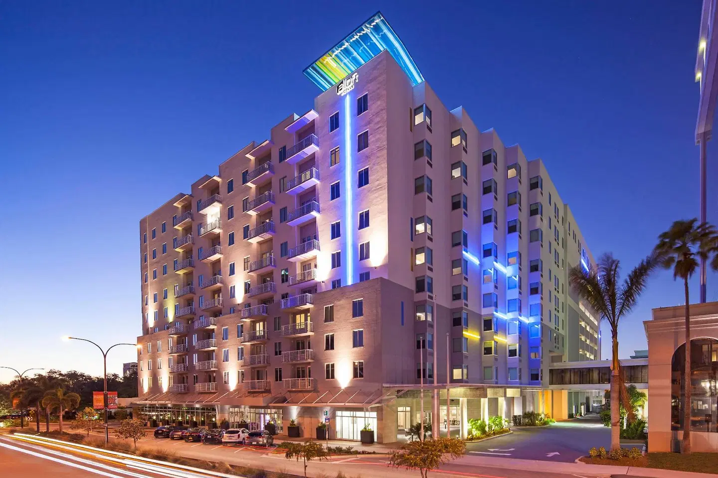 Aloft Sarasota EXTERIOR