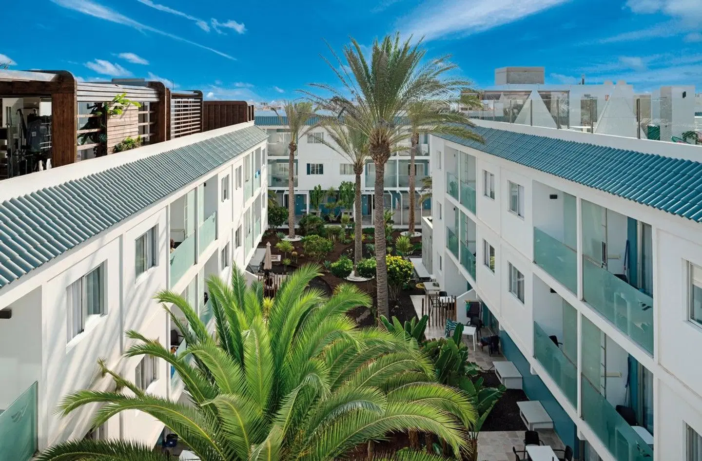 Bristol Sunset Beach EXTERIOR