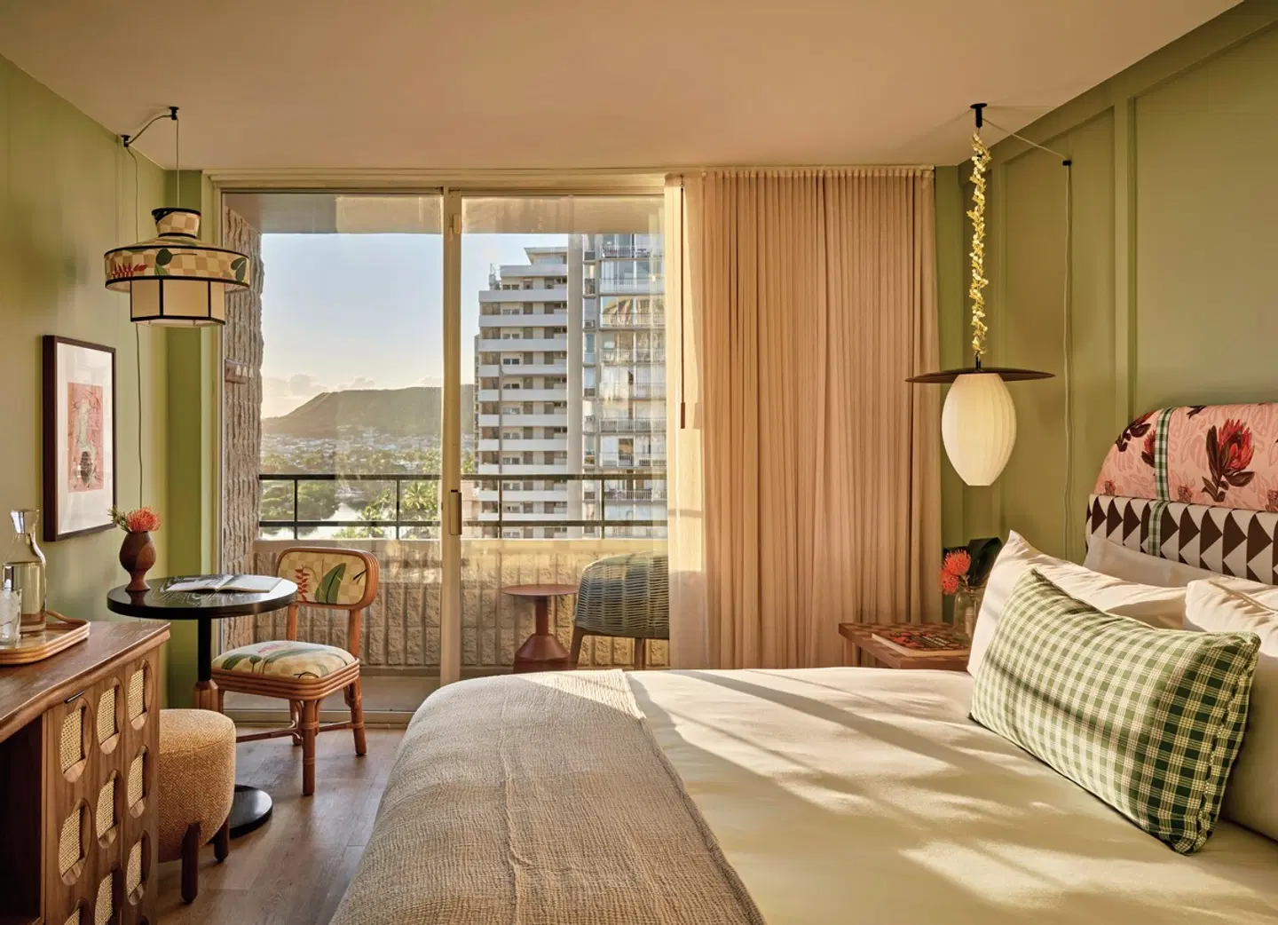 Wayfinder Waikiki ROOM_EXAMPLE