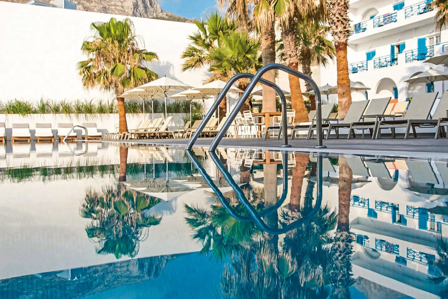 Kamari Beach OUTDOOR_POOL