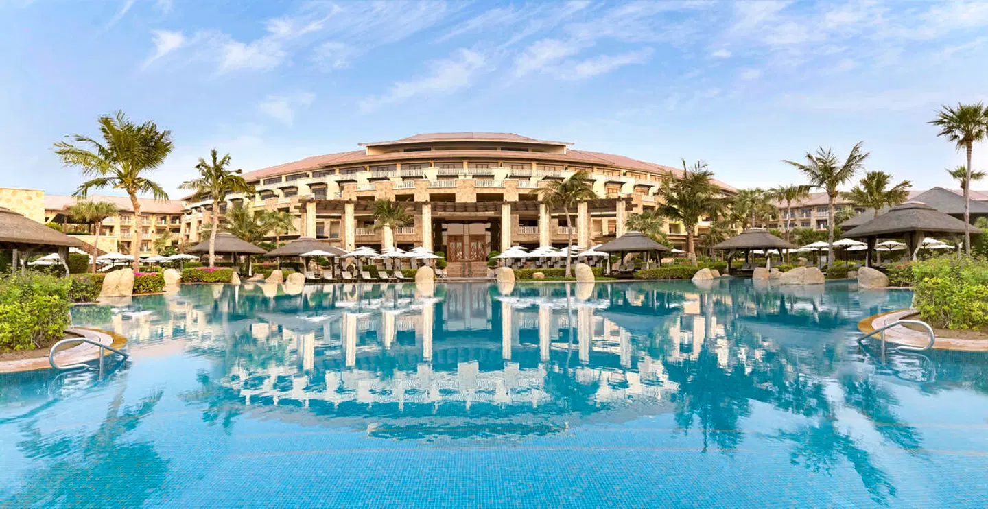 Sofitel Dubai The Palm OUTDOOR_POOL