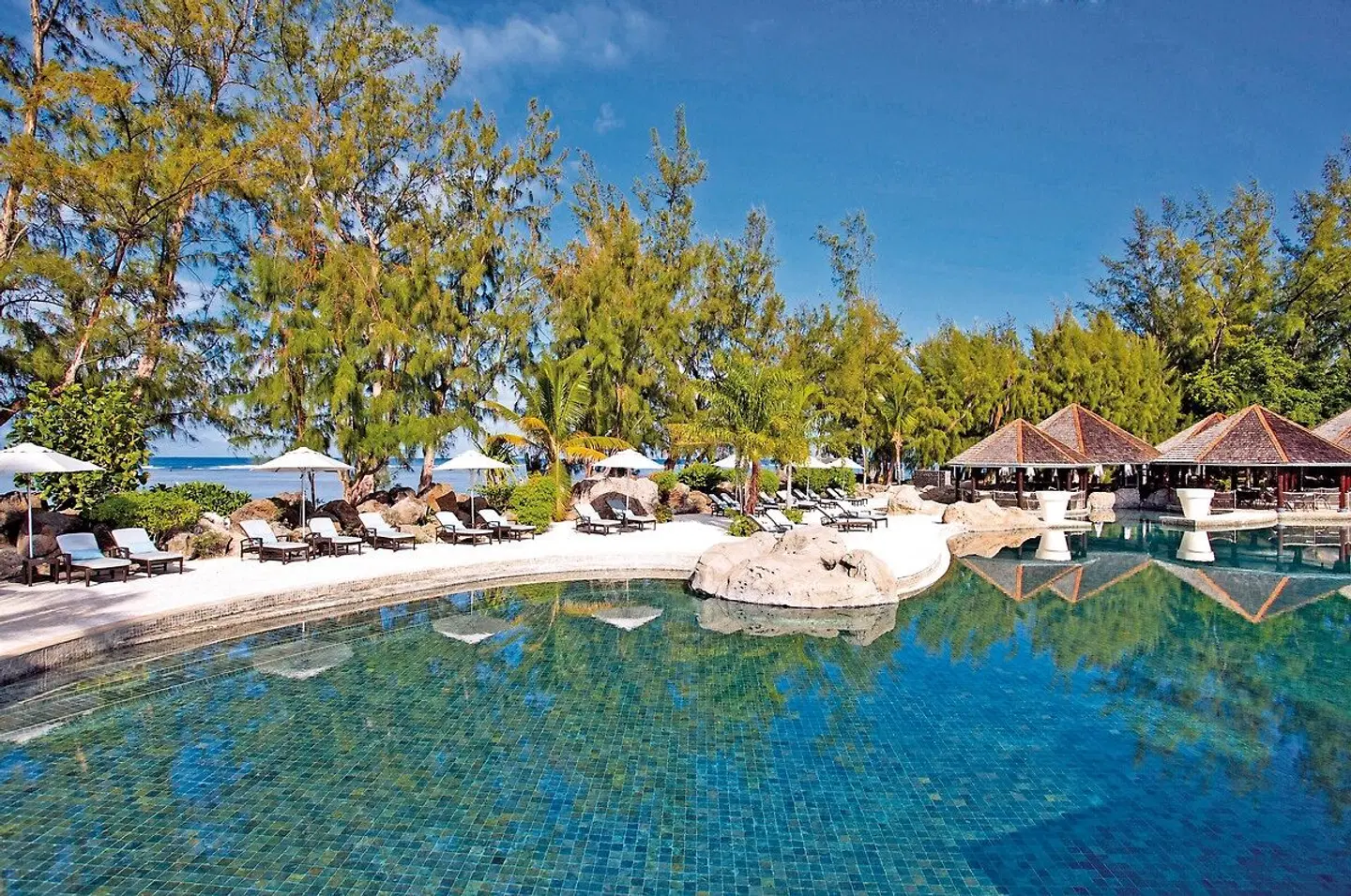 LUX* Saint Gilles Strand