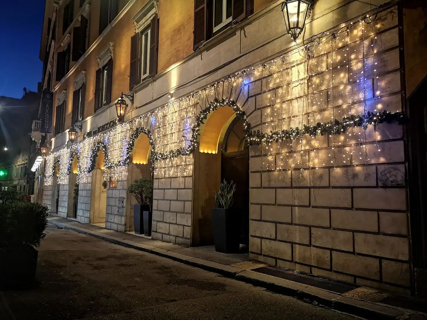 Dei Borgognoni EXTERIOR