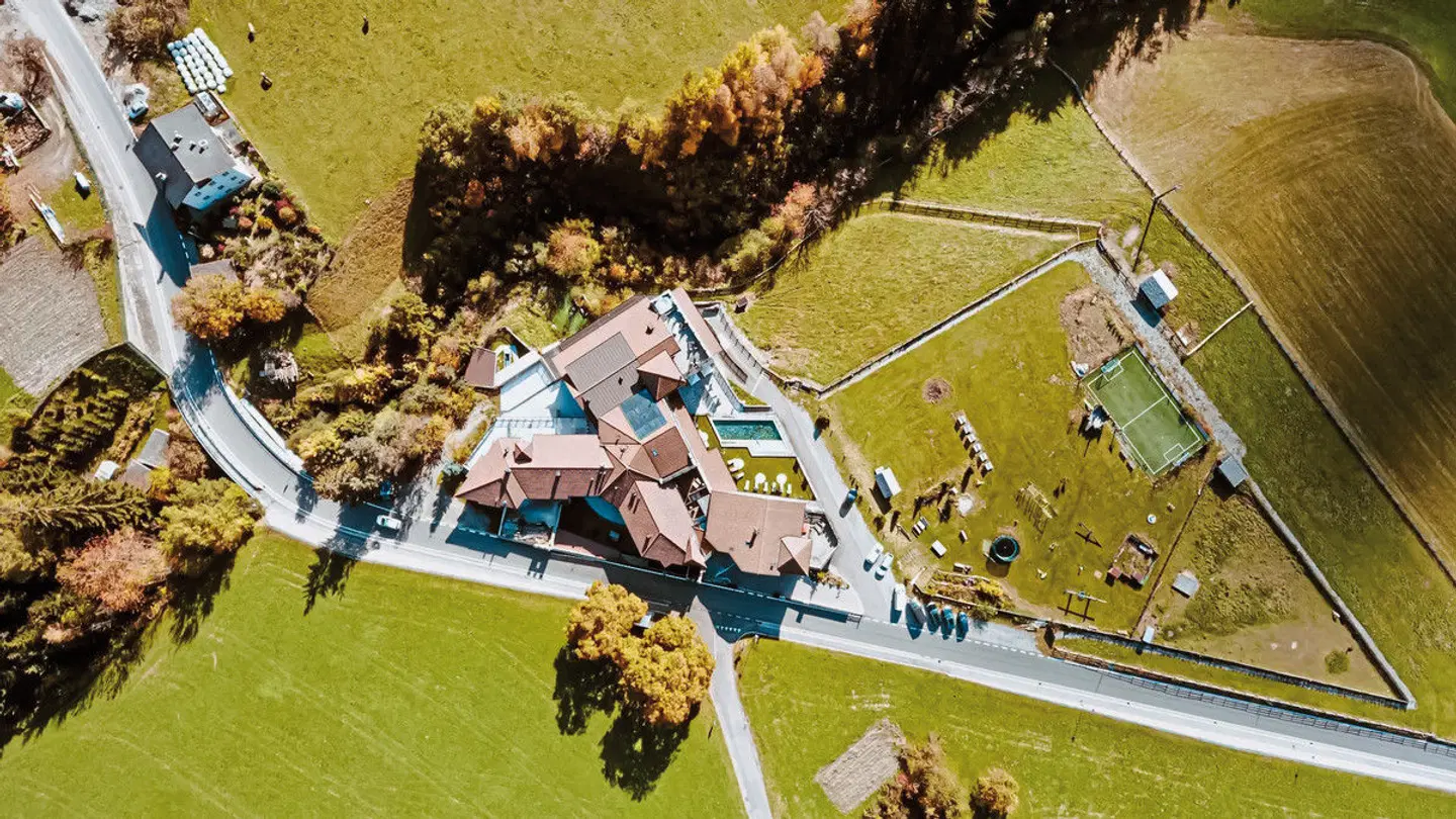 Hotel Bergschlössl OUTDOOR_POOL