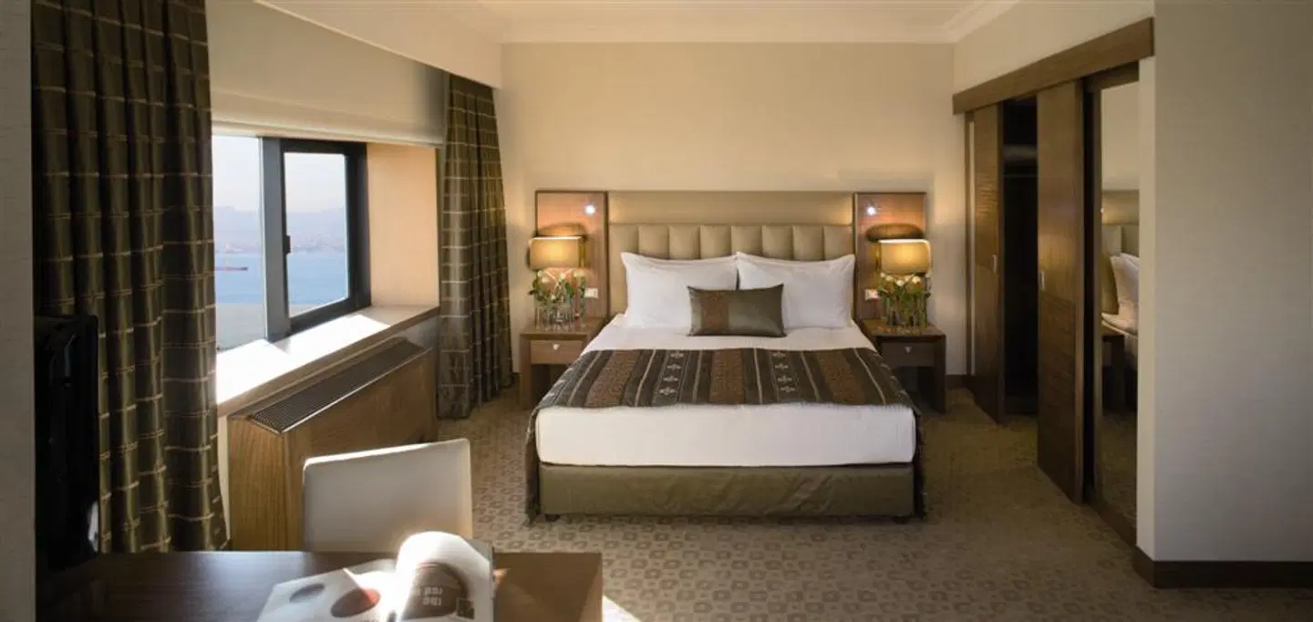 Mövenpick Hotel Izmir ROOM_EXAMPLE