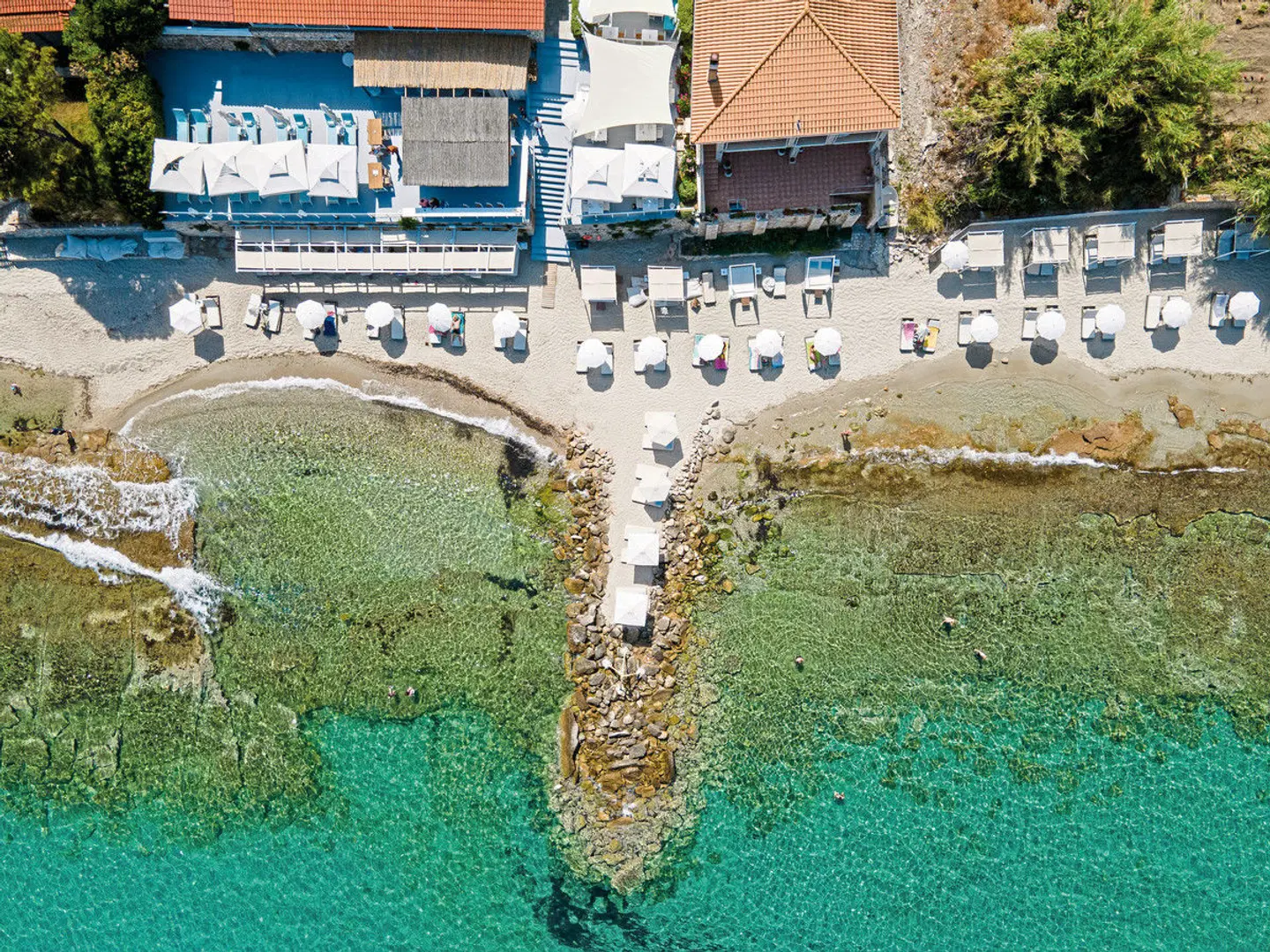 White Suites Resort EXTERIOR