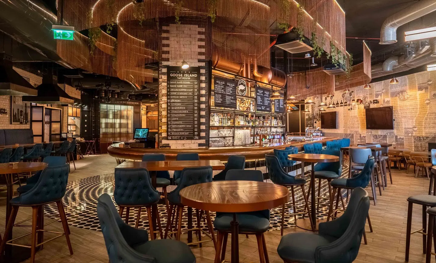 FIVE Jumeirah Village Dubai Bar