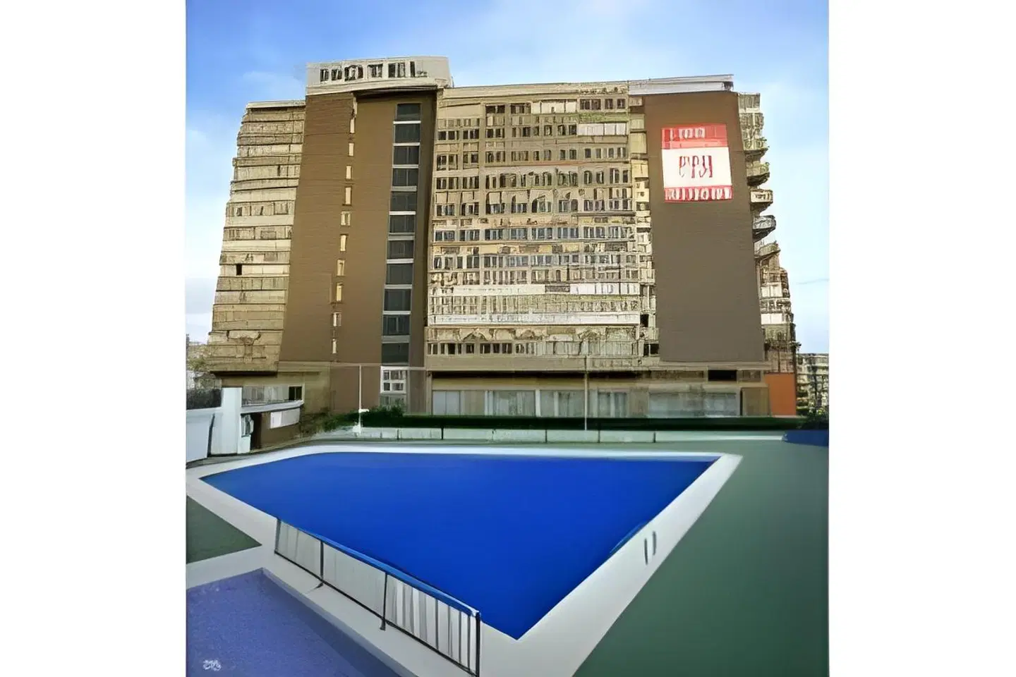 Maya Alicante EXTERIOR