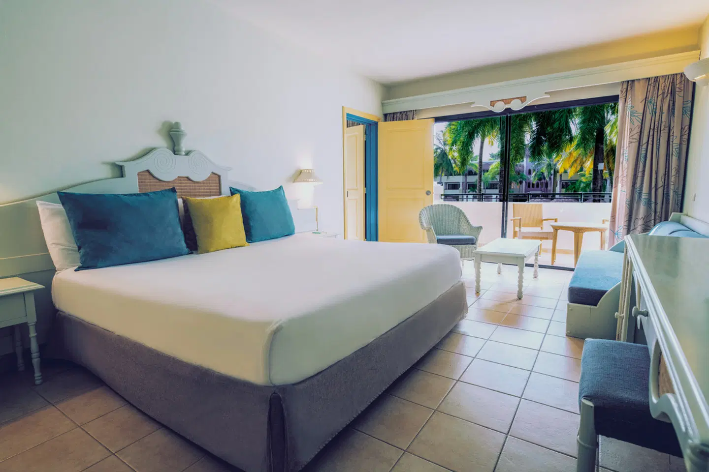 Iberostar Waves Costa Dorada ROOM_EXAMPLE