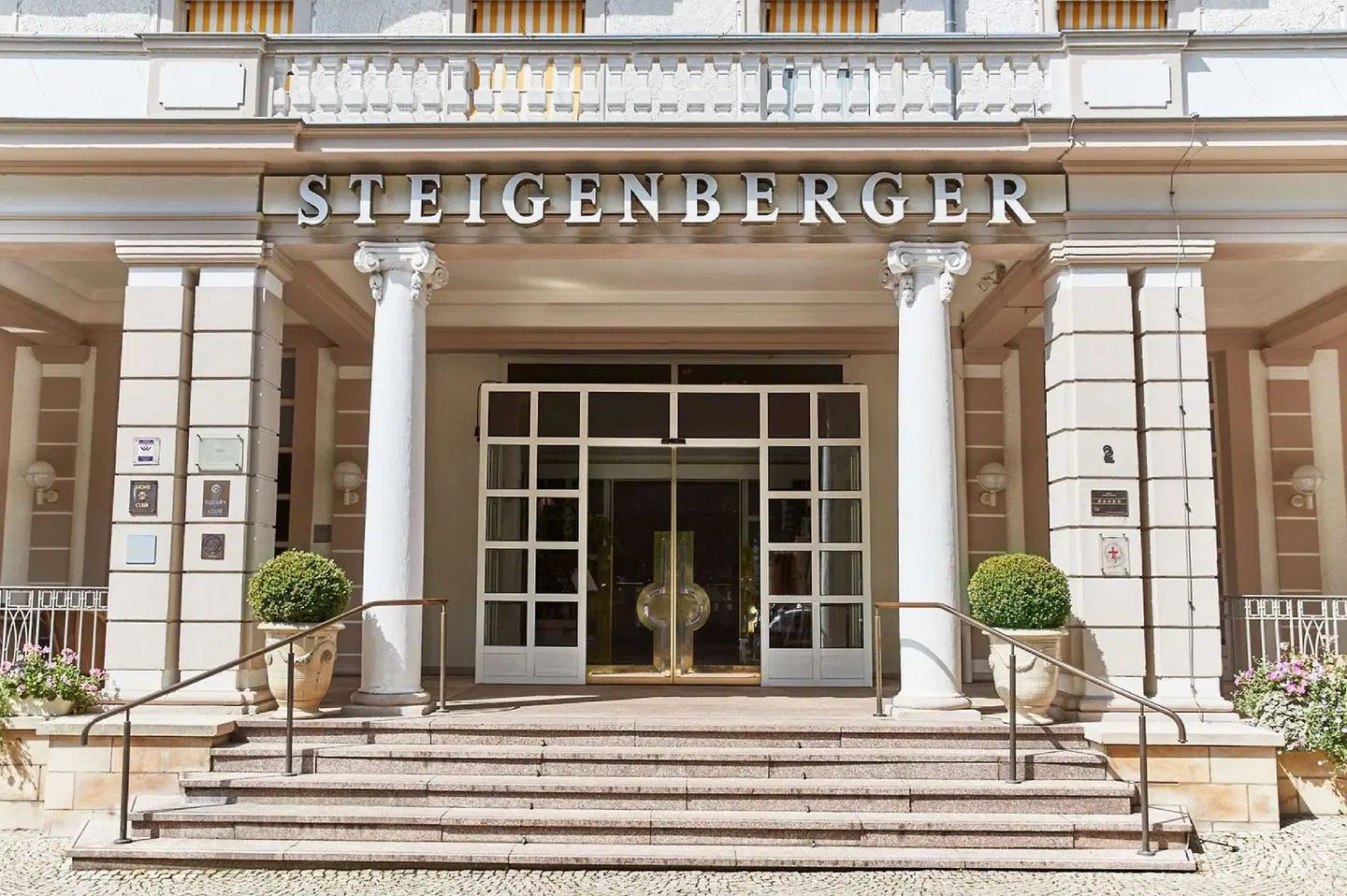 Steigenberger Hotel & Spa Bad Pyrmont EXTERIOR