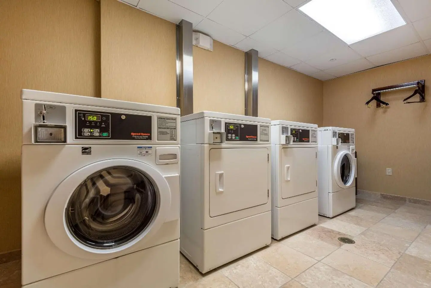 Hampton Inn & Suites Orlando-South Lake Buena Vista ROOM_EXAMPLE