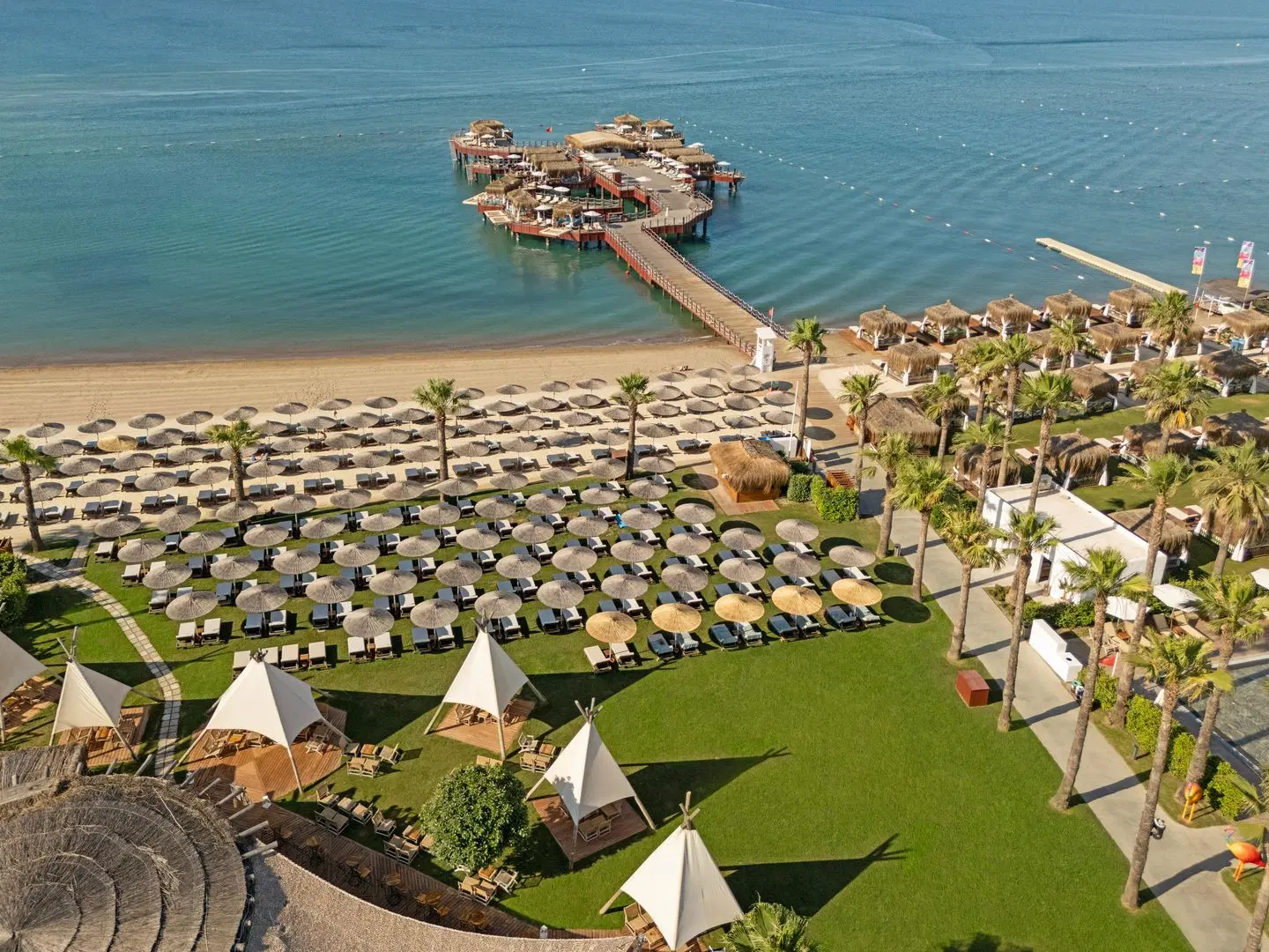 Titanic Mardan Palace BEACH