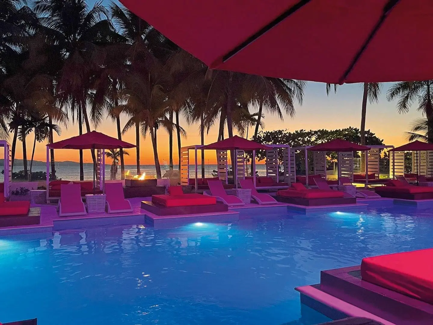 S Hotel Montego Bay Hallenbad