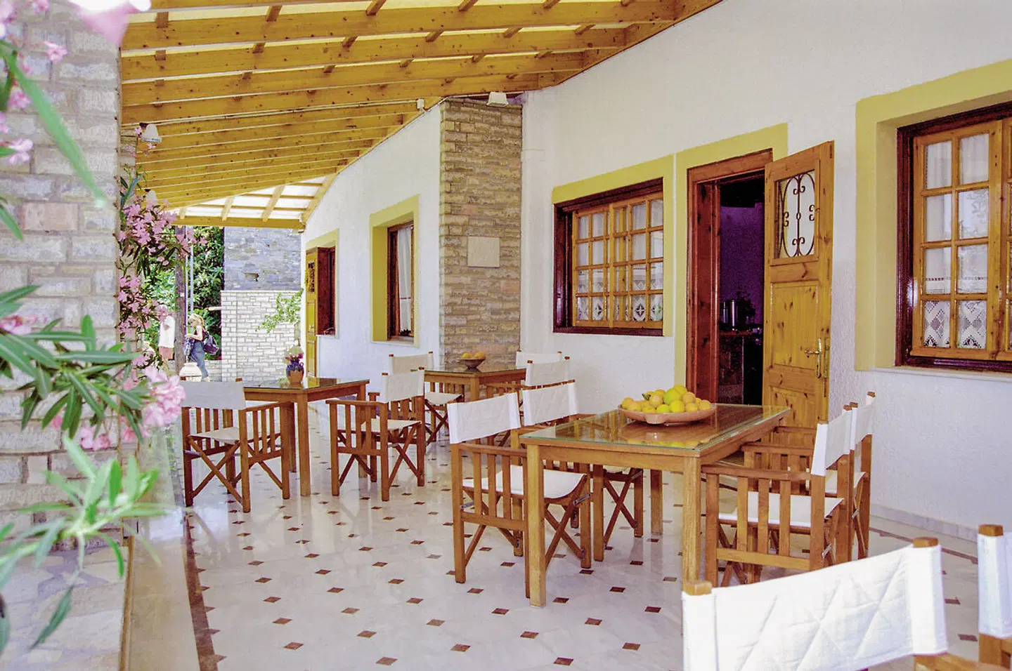 Olympia Village RESTAURANT