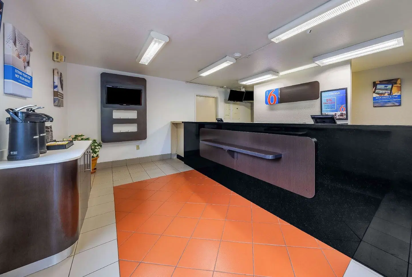 Motel 6 Seattle, WA - Sea-Tac Airport South ROOM_EXAMPLE