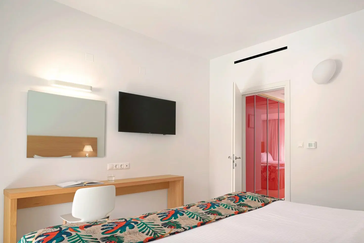 High Beach ROOM_EXAMPLE