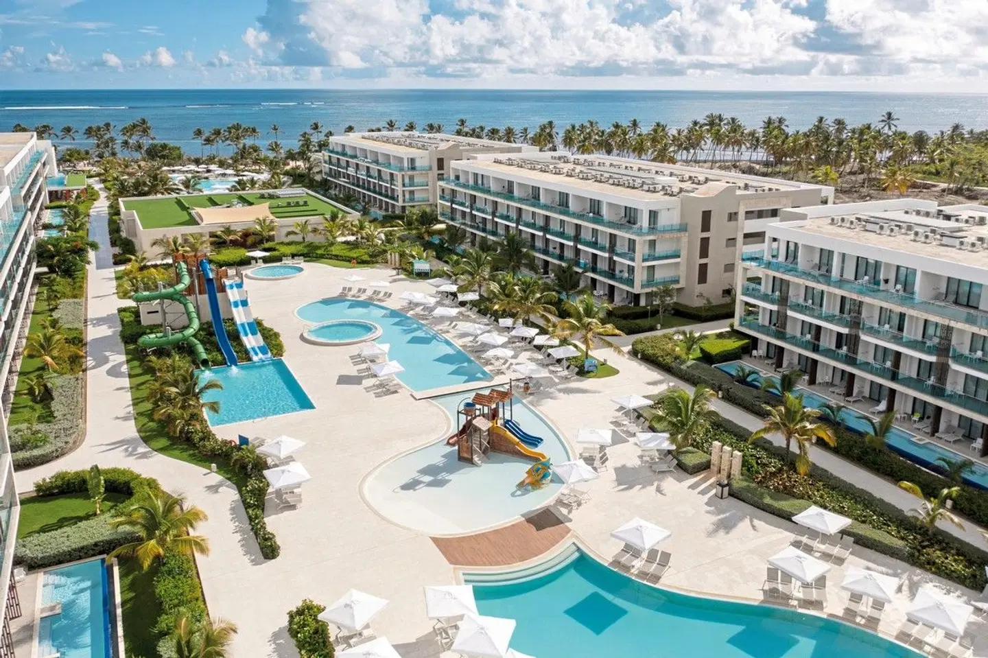 Serenade Punta Cana Beach & Spa Resort EXTERIOR