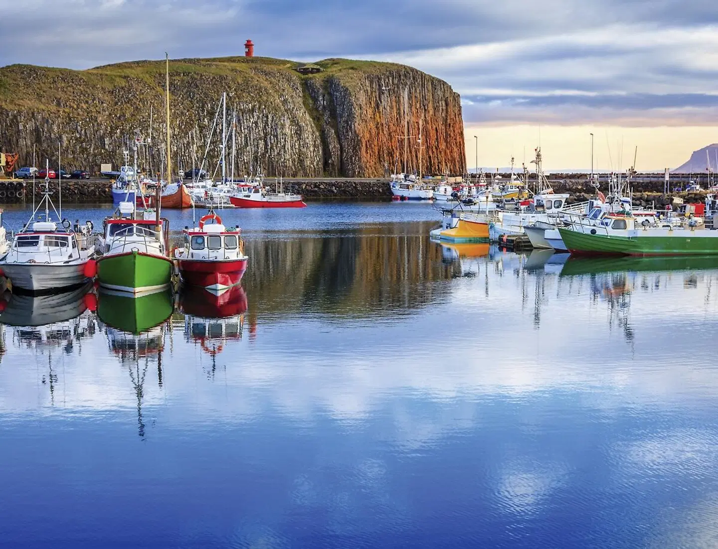 Island - ein Land zum Träumen OUTDOOR_POOL