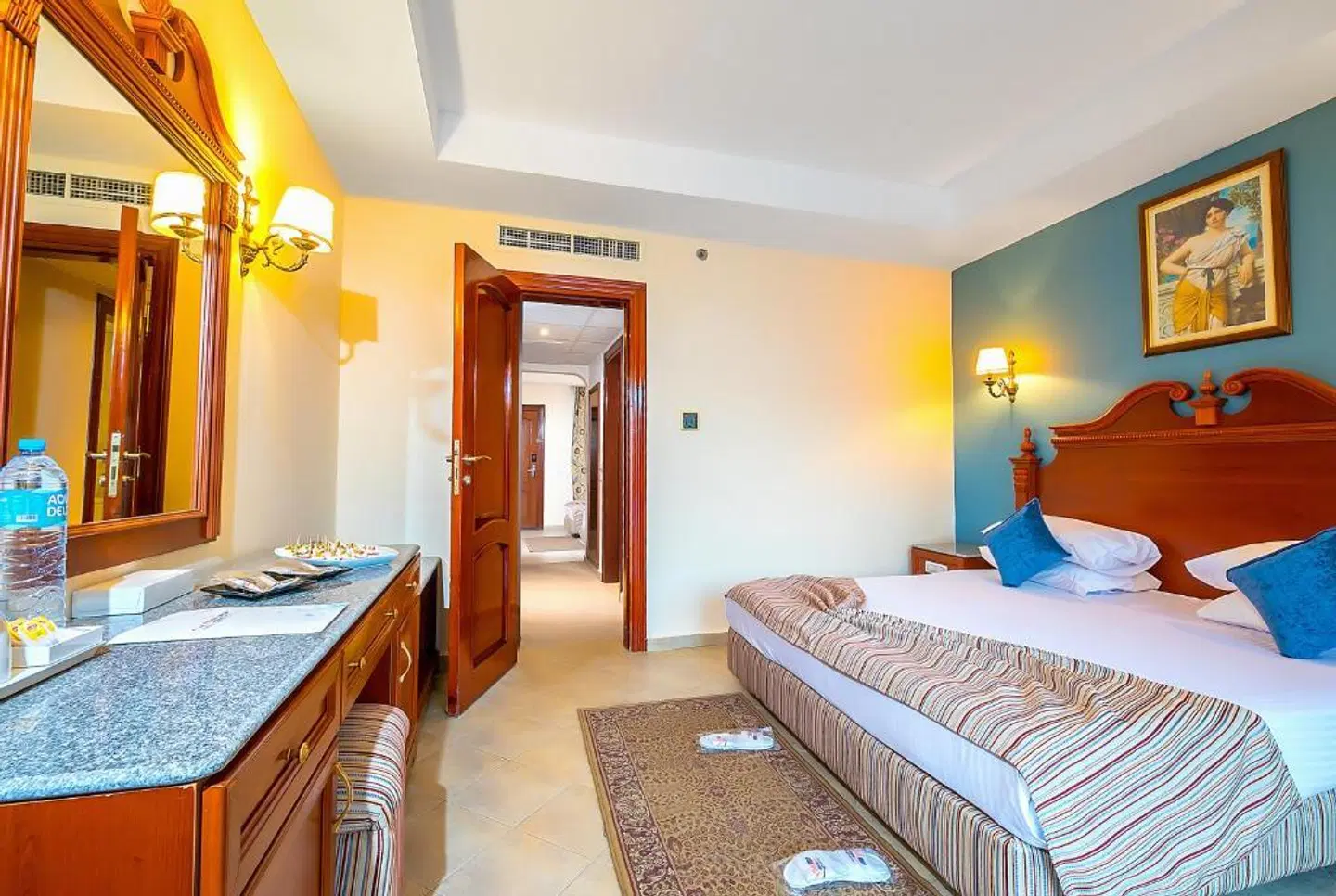 Titanic Palace ROOM_EXAMPLE