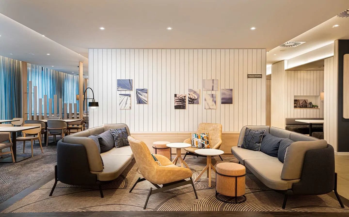 Hampton by Hilton Kiel LOUNGE_LOBBY