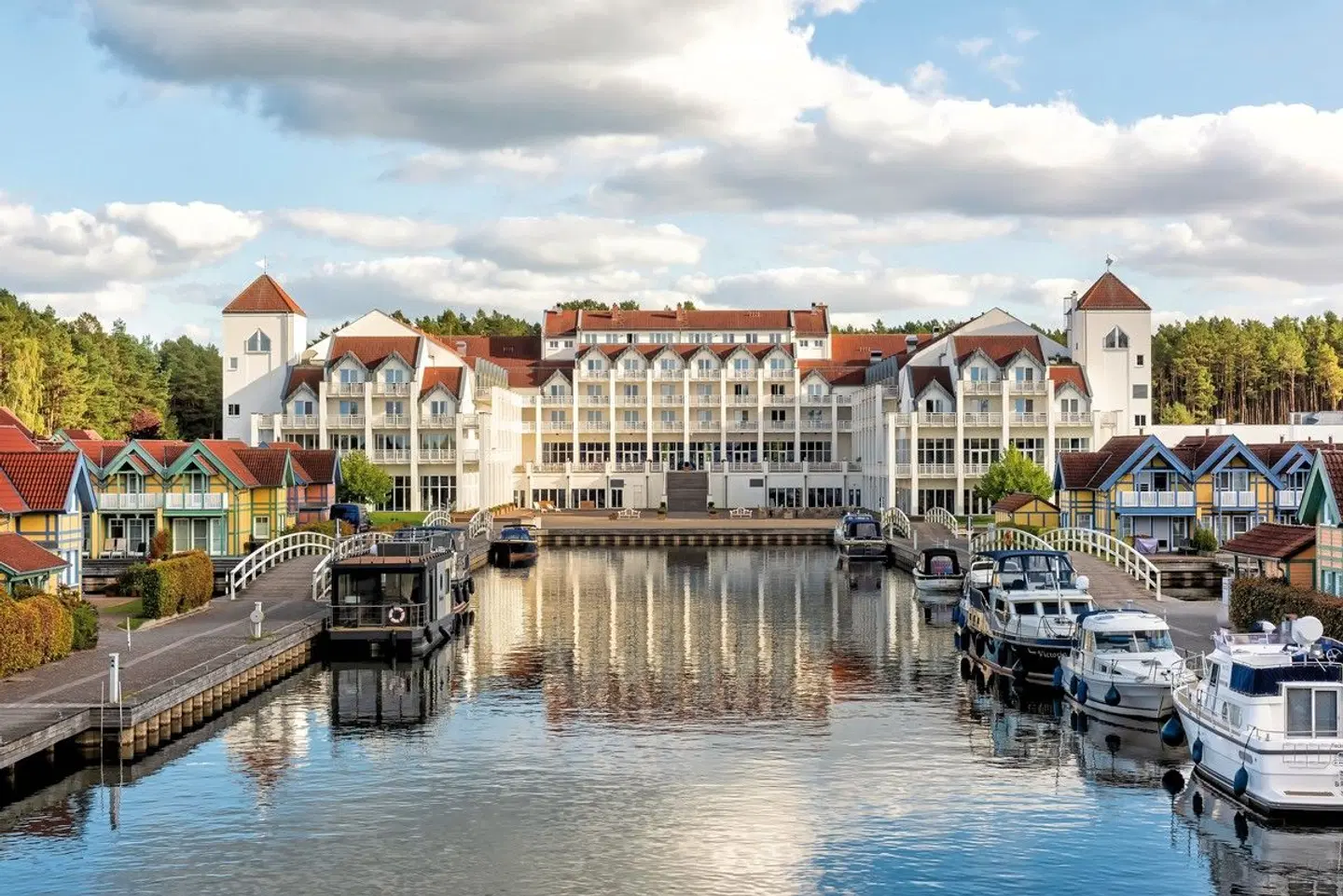Sunday Resort Hafendorf Rheinsberg EXTERIOR