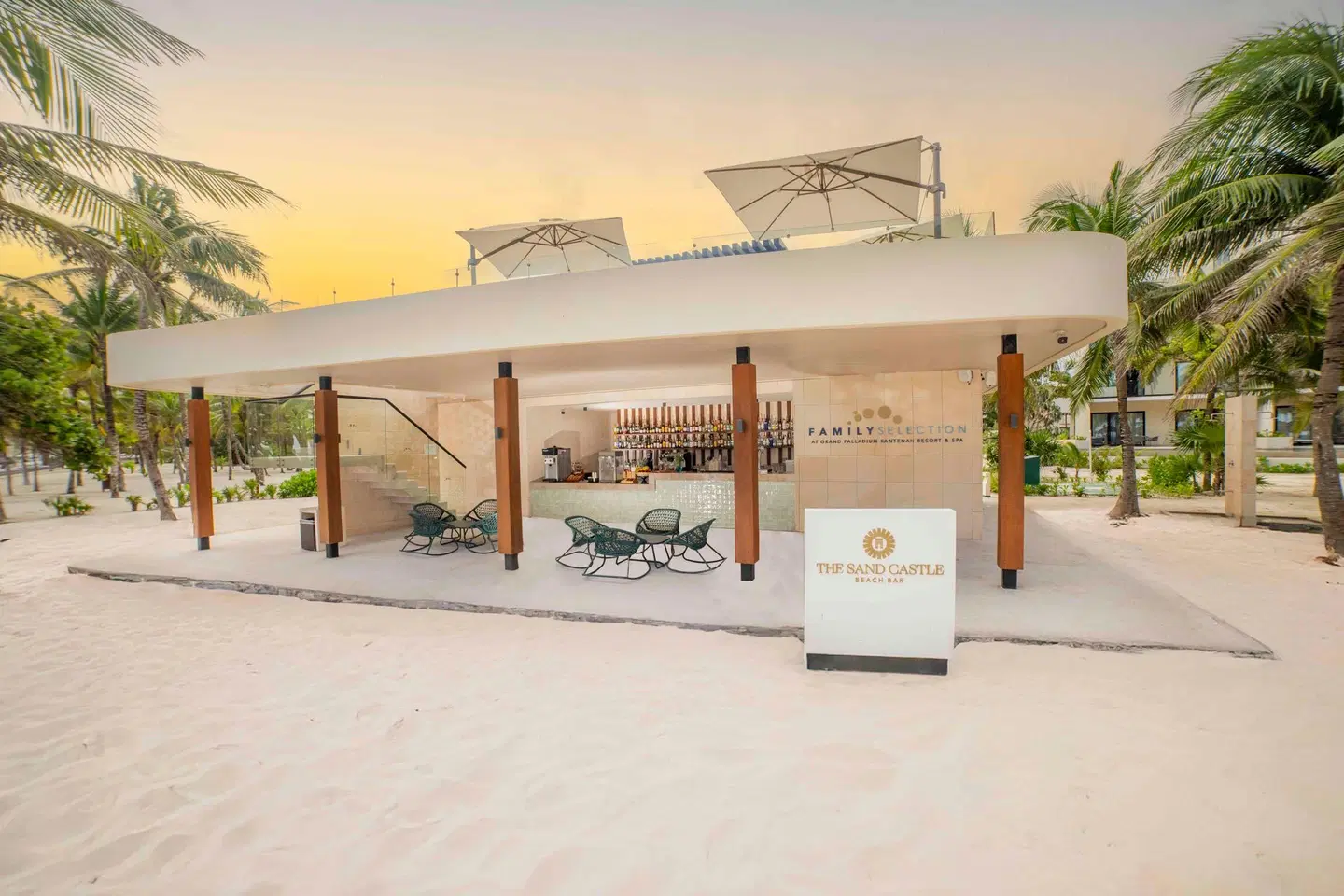 Family Selection at Grand Palladium Kantenah Resort & Spa MODEL_IMPRESSION