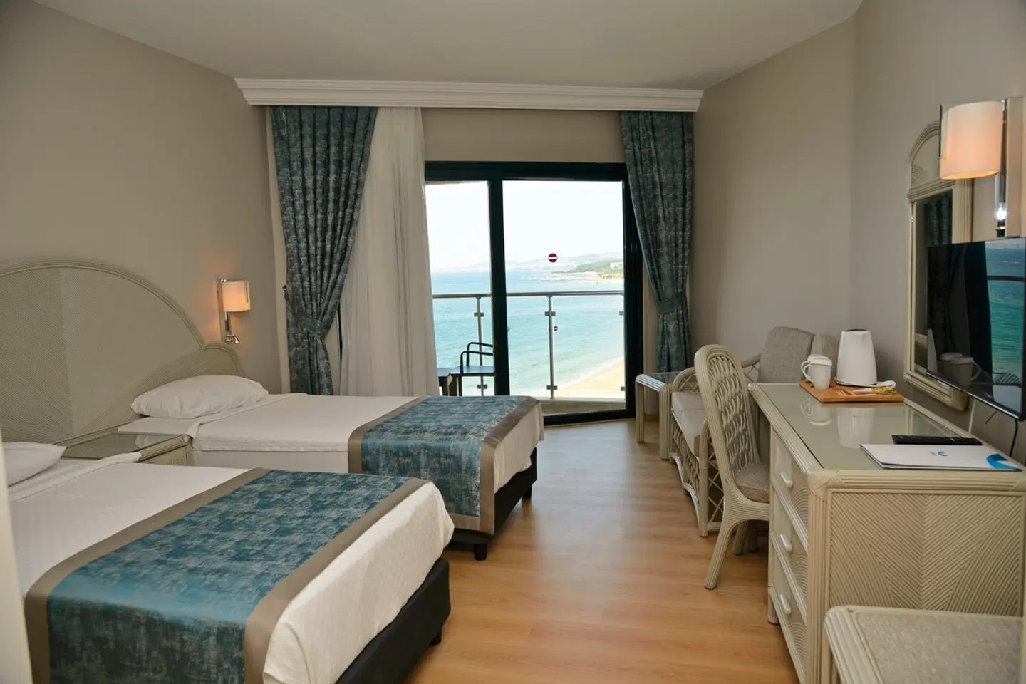 Aska Just In Beach ROOM_EXAMPLE