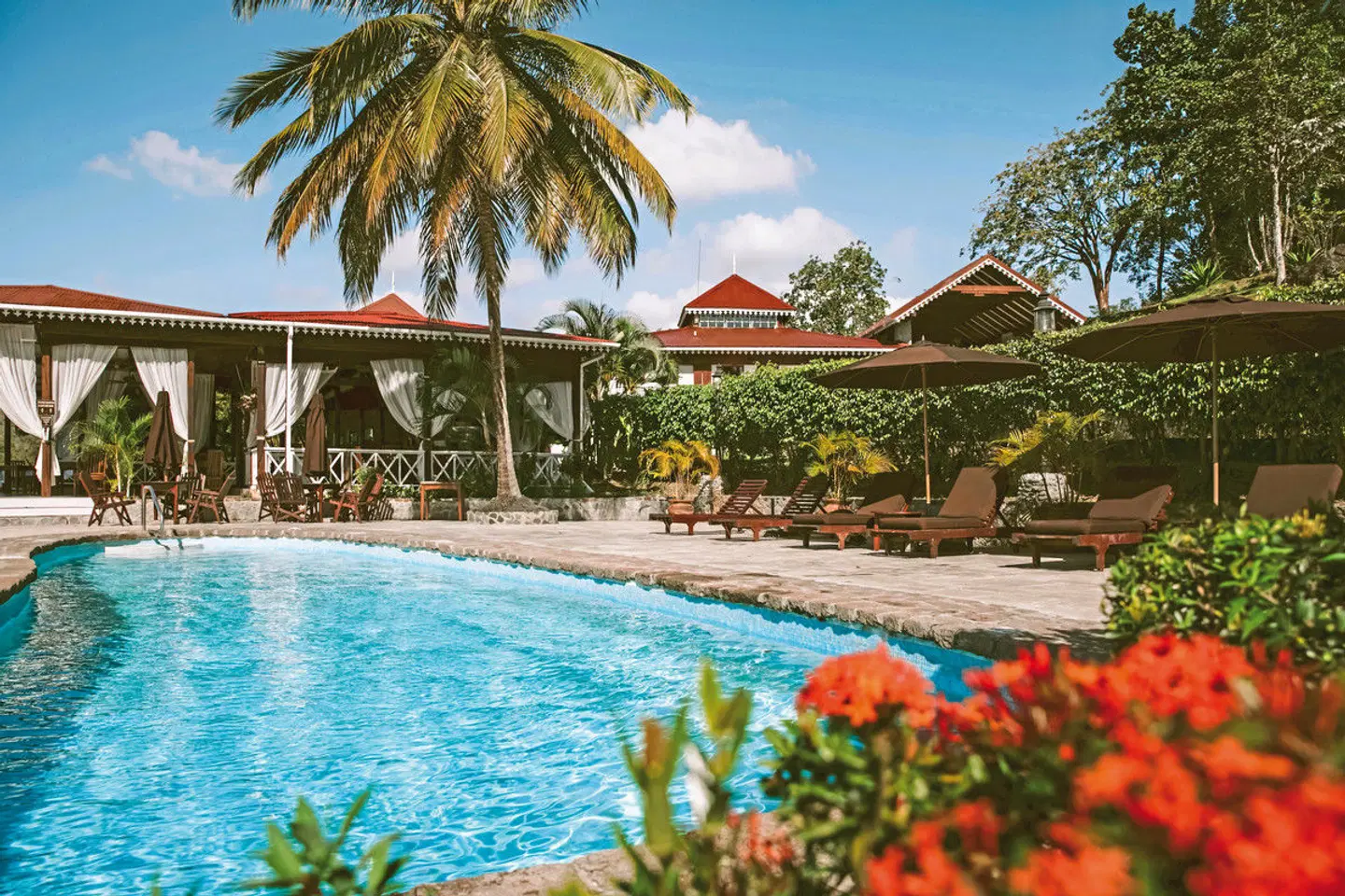 Ti Kaye Resort & Spa OUTDOOR_POOL