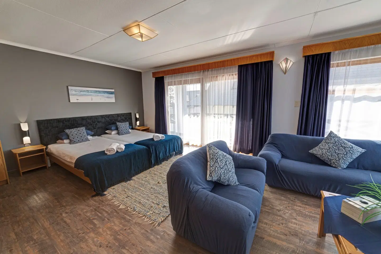 Royal Sea Star Guesthouse ROOM_EXAMPLE