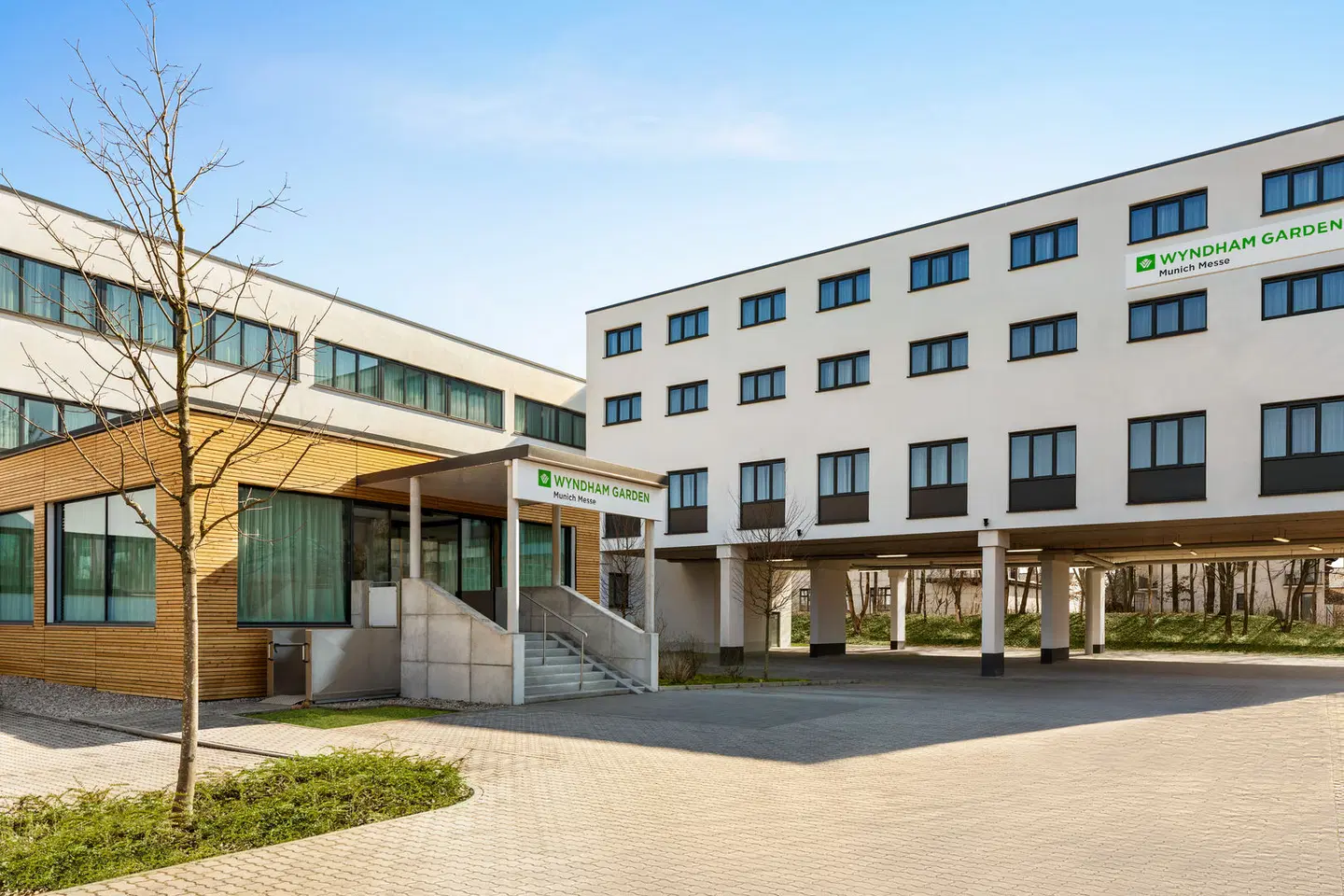 Wyndham Garden Munich Messe EXTERIOR