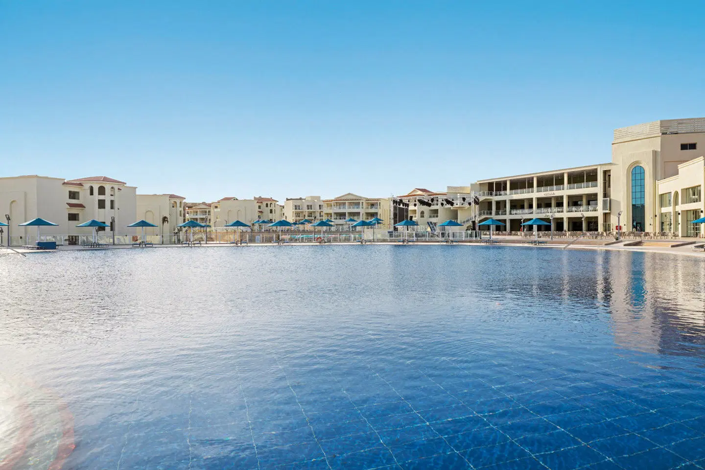 Albatros Makadi Resort OUTDOOR_POOL