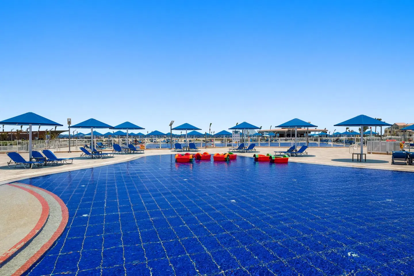 Albatros Makadi Resort OUTDOOR_POOL