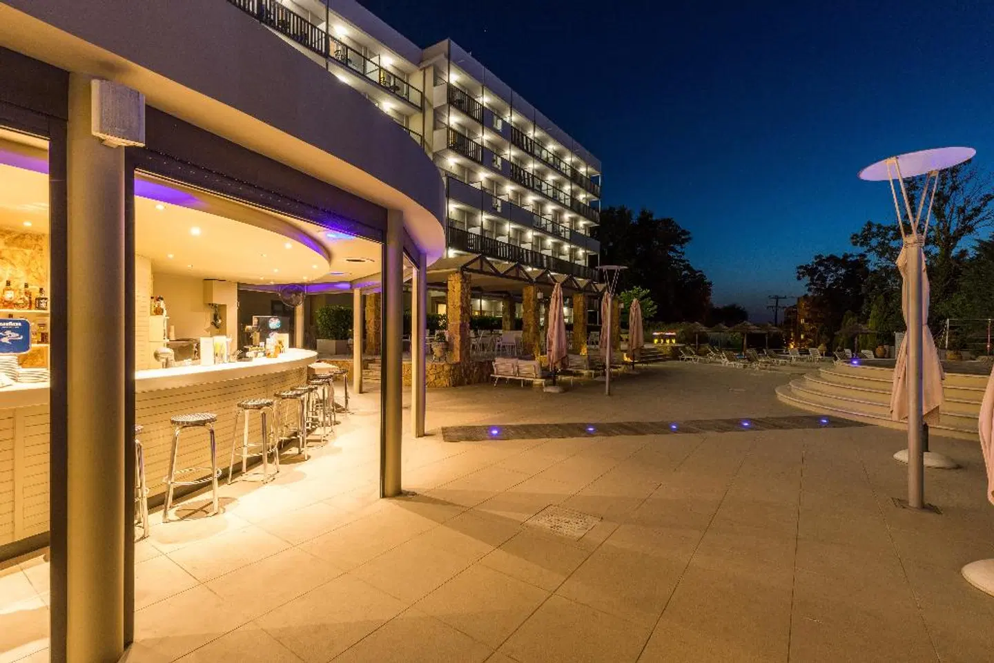 Ariti Grand Hotel Bar