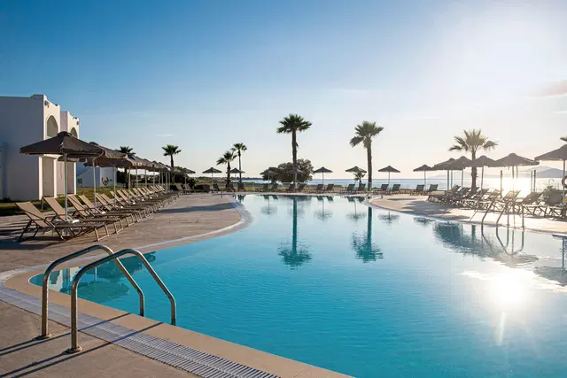 Aeolos Beach Hotel OUTDOOR_POOL