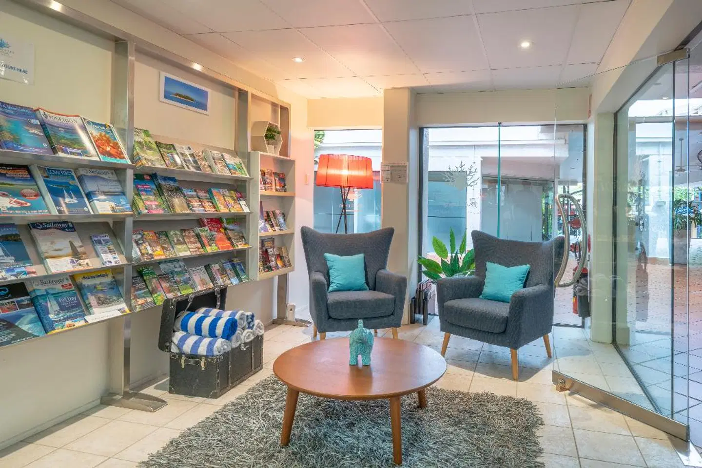 Saltwater Luxury Apartments Bar