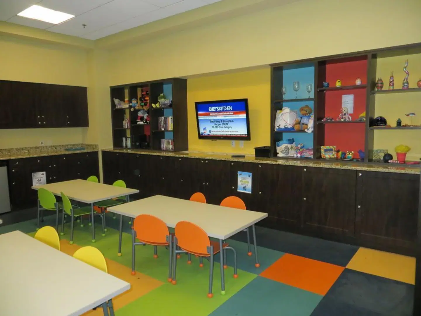 Fantasy World Resort Bar