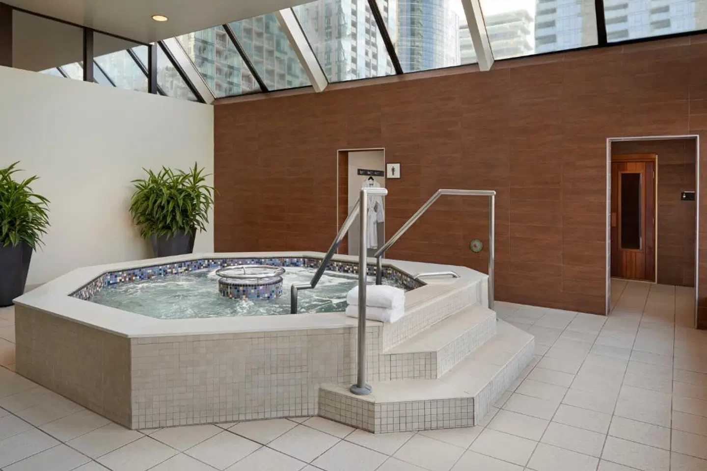 Le Centre Sheraton Montreal Hotel Badezimmer