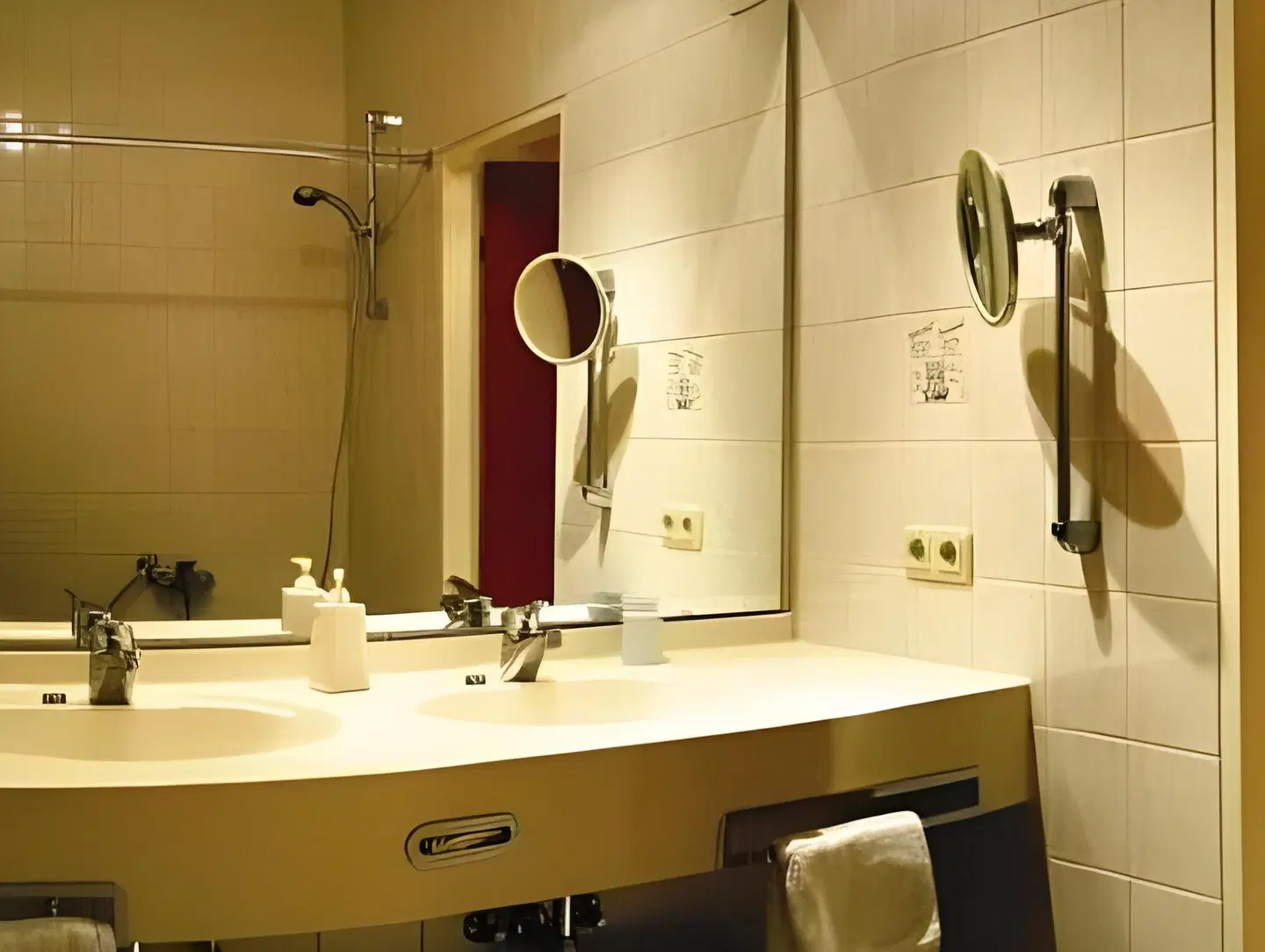 BEST WESTERN Aparthotel Birnbachhoehe Badezimmer