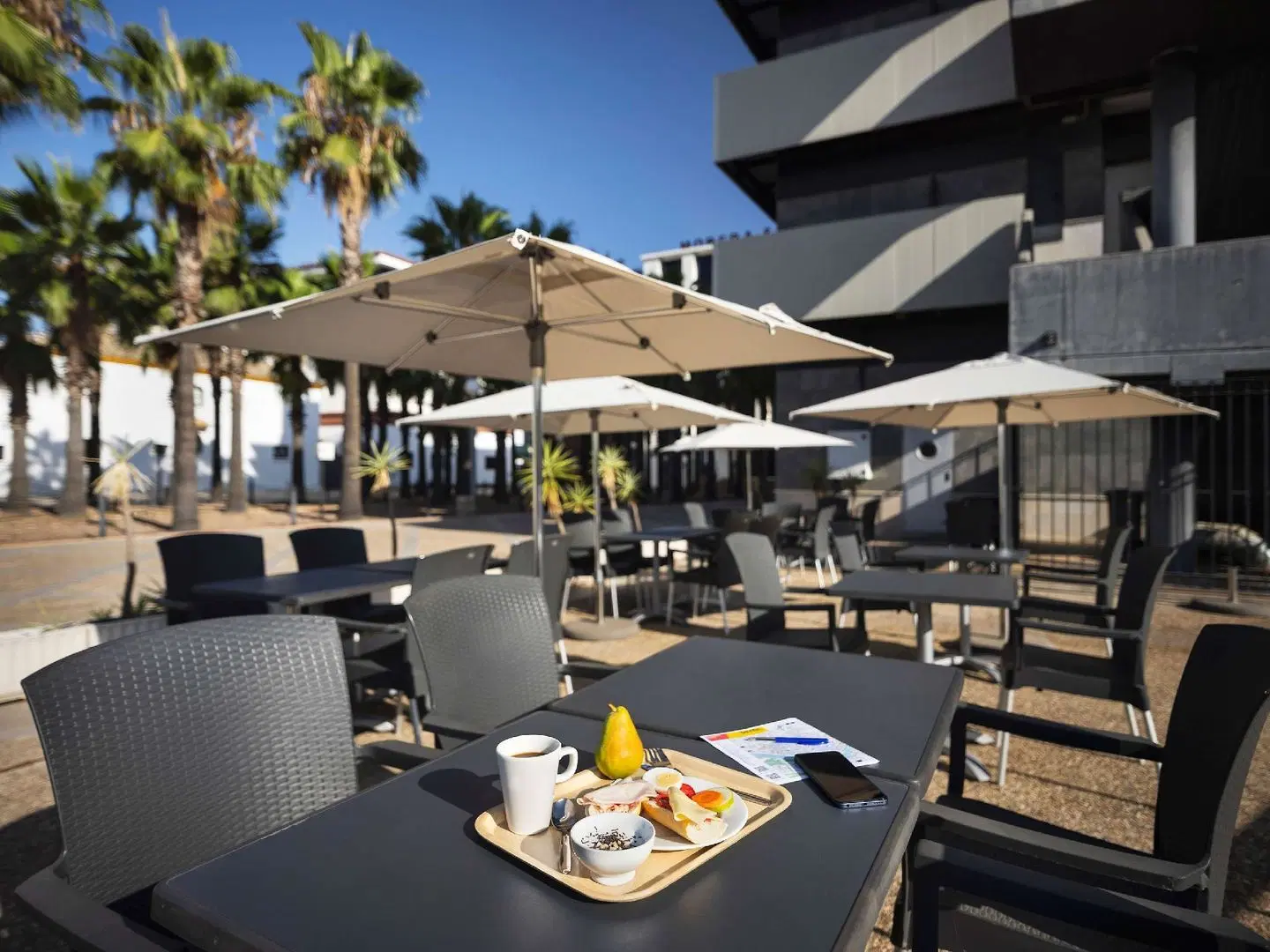 ibis budget Sevilla Aeropuerto Terrasse