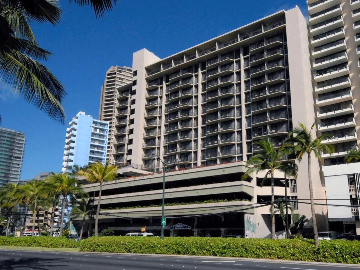 Aqua Palms Waikiki #304 EXTERIOR