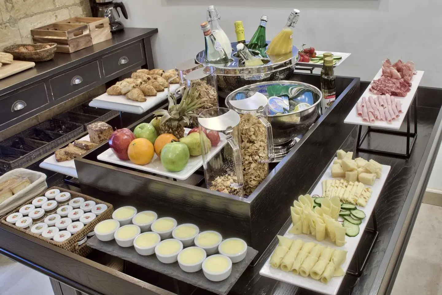 66 Saint Pauls & Spa Restaurant