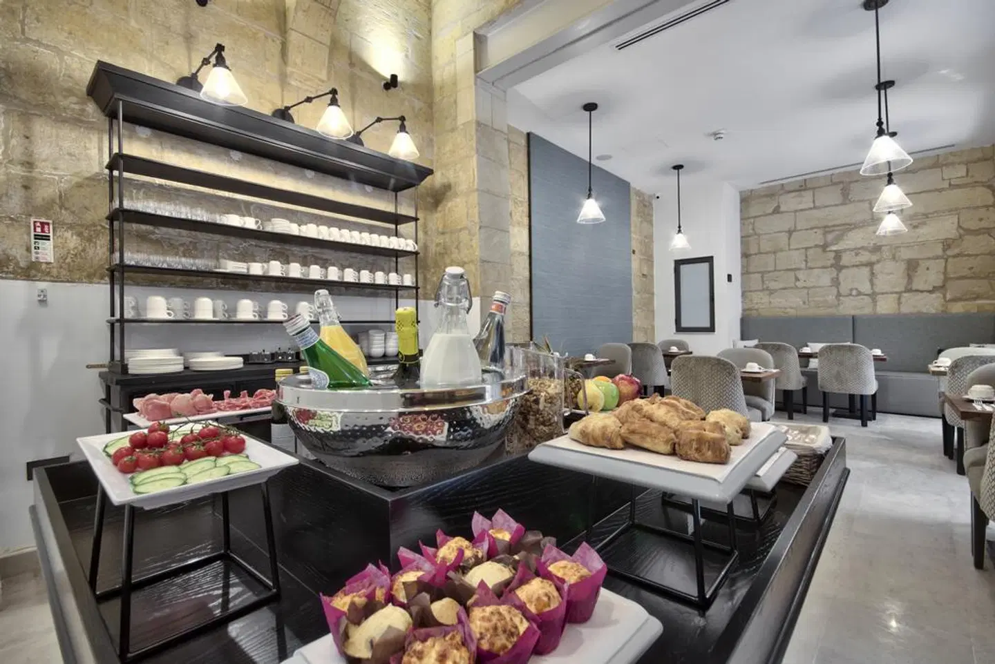 66 Saint Pauls & Spa Restaurant