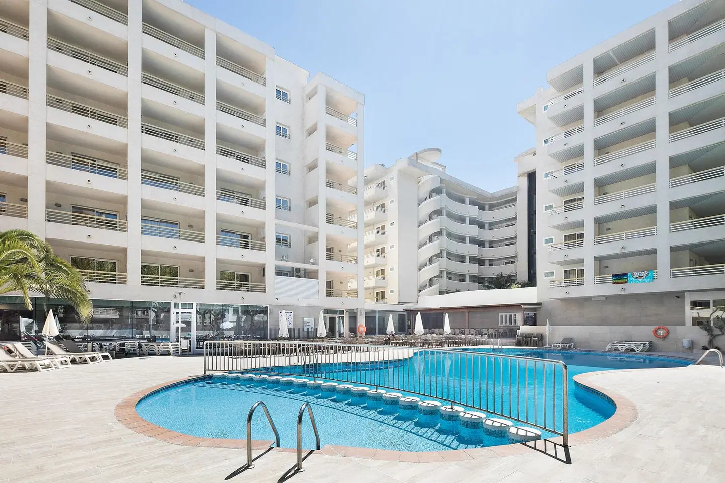 Hotel Best Da Vinci Royal OUTDOOR_POOL