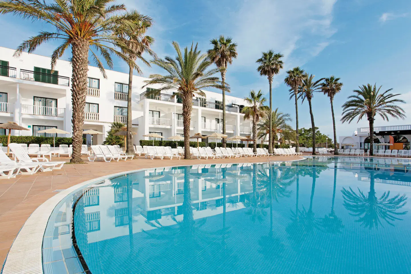 Grupotel Mar de Menorca OUTDOOR_POOL