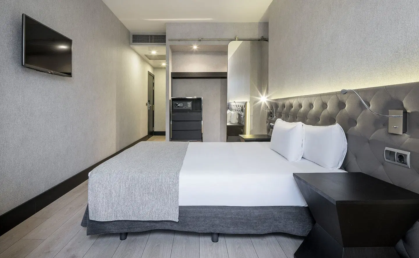 Hotel ILUNION Bel Art ROOM_EXAMPLE