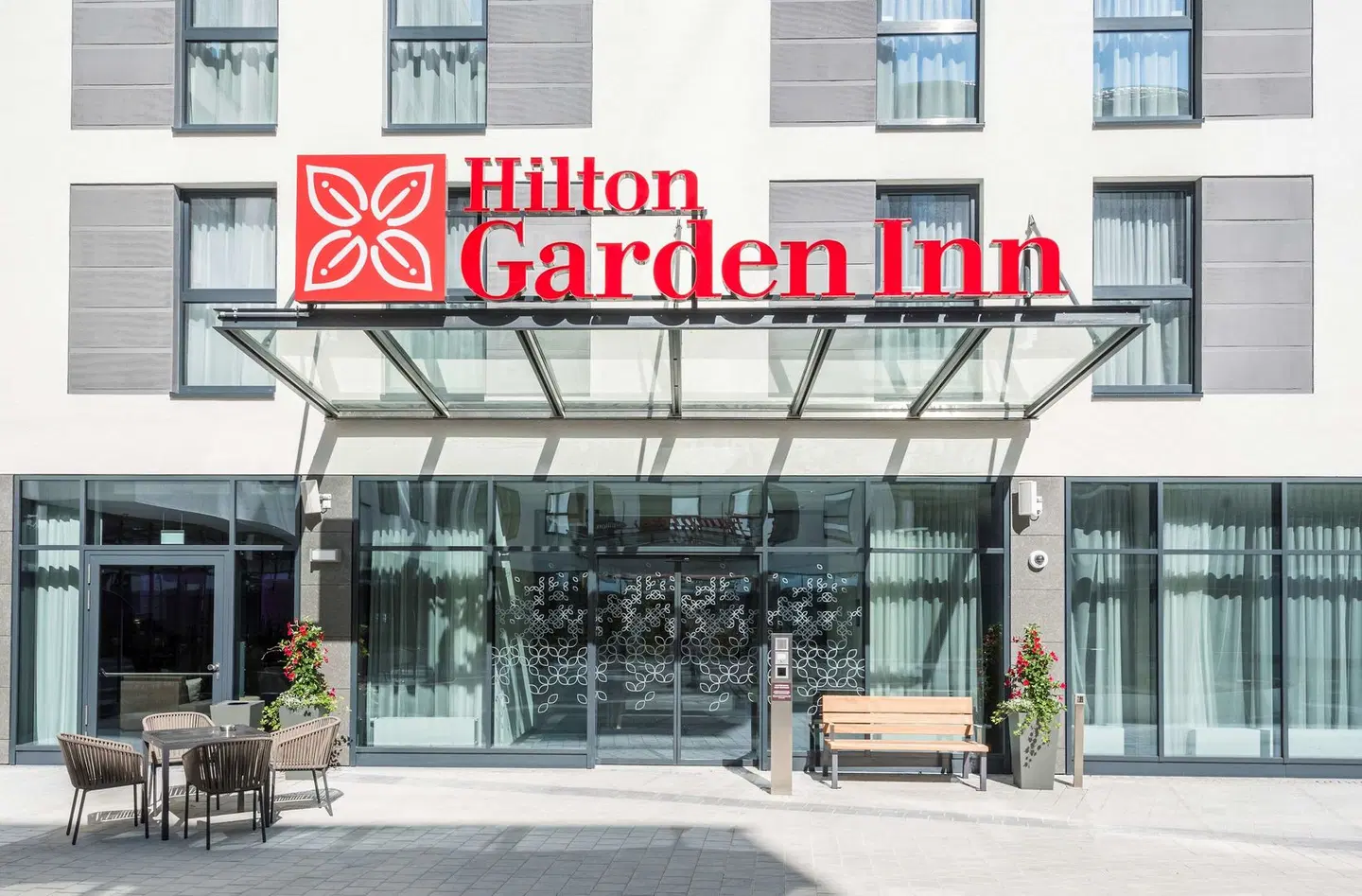 Hilton Garden Inn Munich City West EXTERIOR